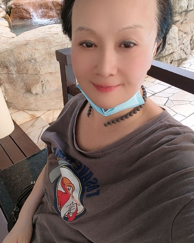 hong的第二张照片--镇江相亲服务中心