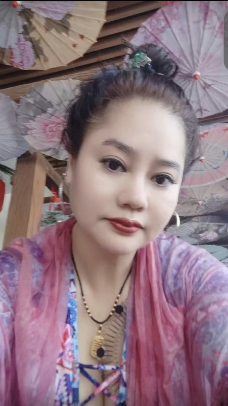 shi的第一张照片--镇江相亲服务中心