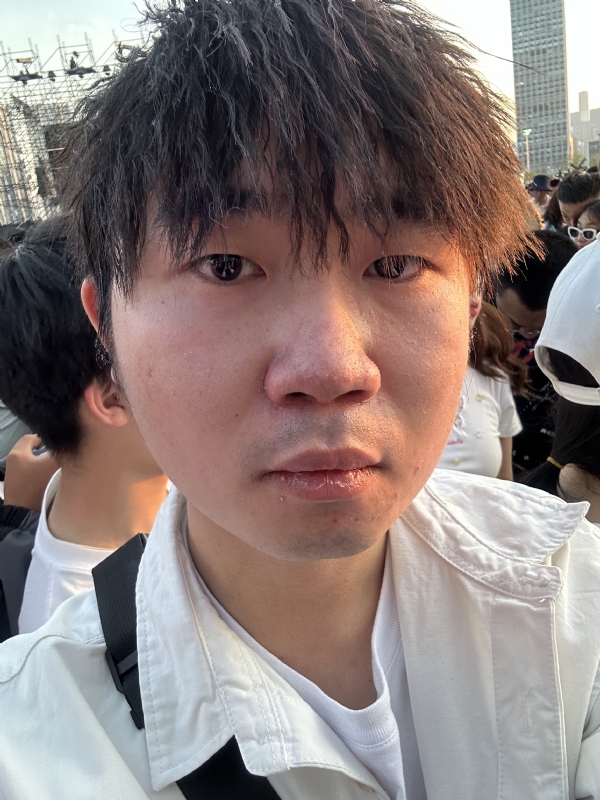 会修电脑的小杨的第一张照片--镇江相亲服务中心