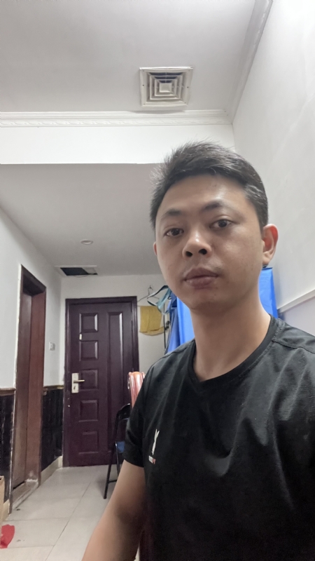 飞天猪的第一张照片--镇江相亲服务中心