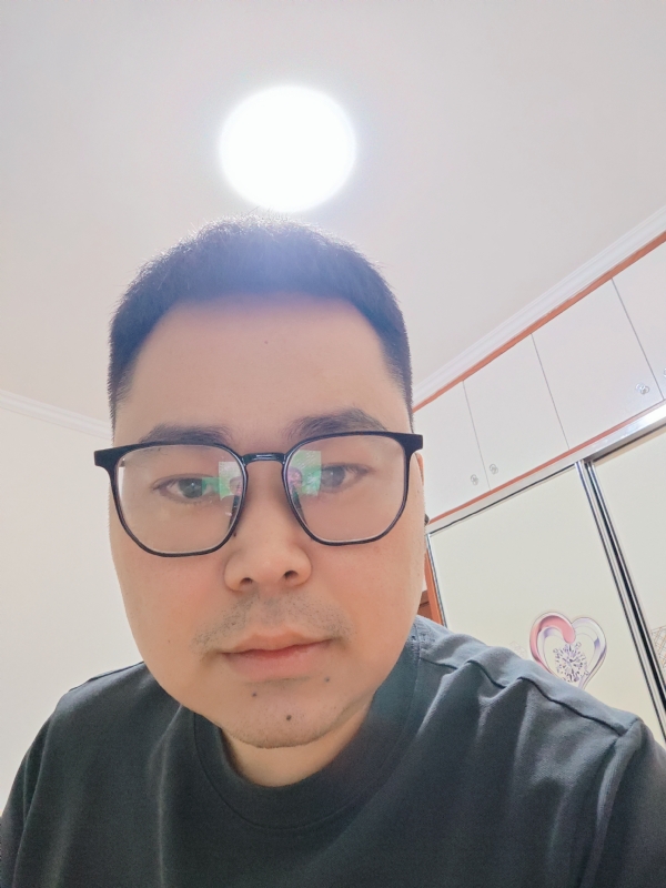 路飞的第一张照片--镇江相亲服务中心