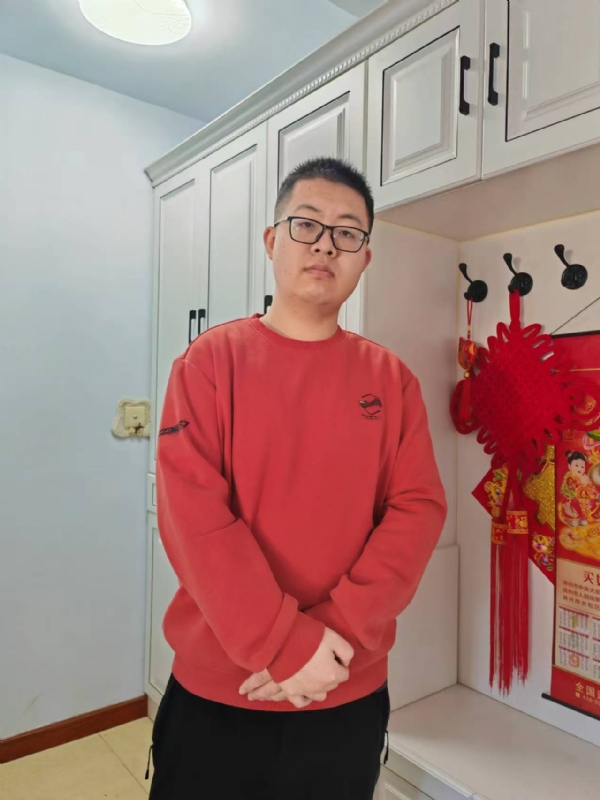 智慧的小胖的第一张照片--镇江相亲服务中心