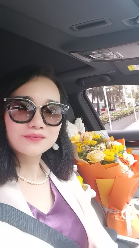 Apple的第一张照片--镇江相亲服务中心