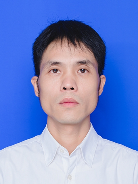 魅力中年的第一张照片--镇江相亲服务中心