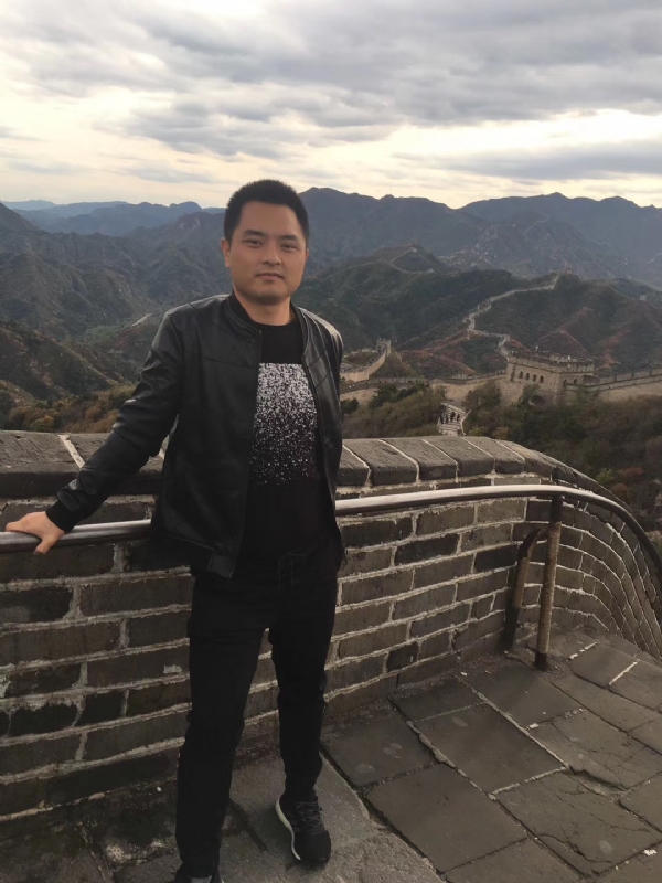 海阔天空的第一张照片--镇江相亲服务中心