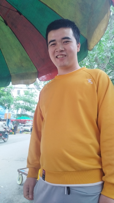 海中寻花柳的第一张照片--镇江相亲服务中心