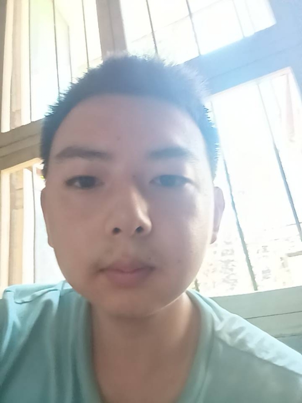 小黄的第二张照片--镇江相亲服务中心