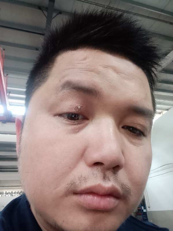 彬彬的第一张照片--镇江相亲服务中心