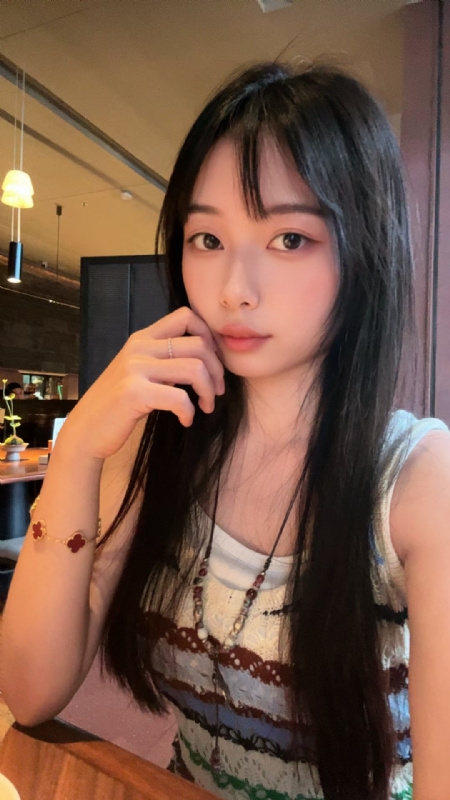 哈哈的第一张照片--镇江相亲服务中心