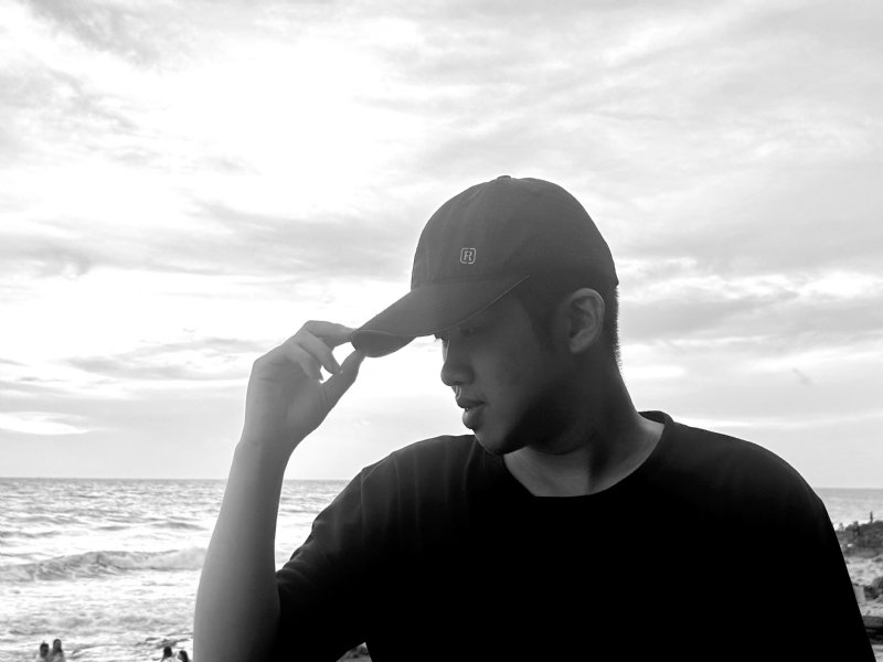 FENG的第一张照片--镇江相亲服务中心