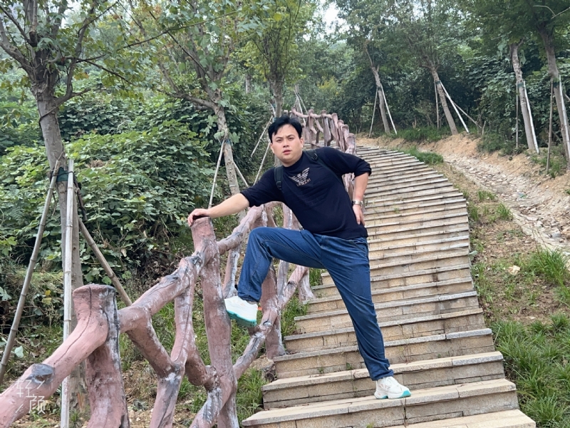 择一人白头偕老的第一张照片--镇江相亲服务中心