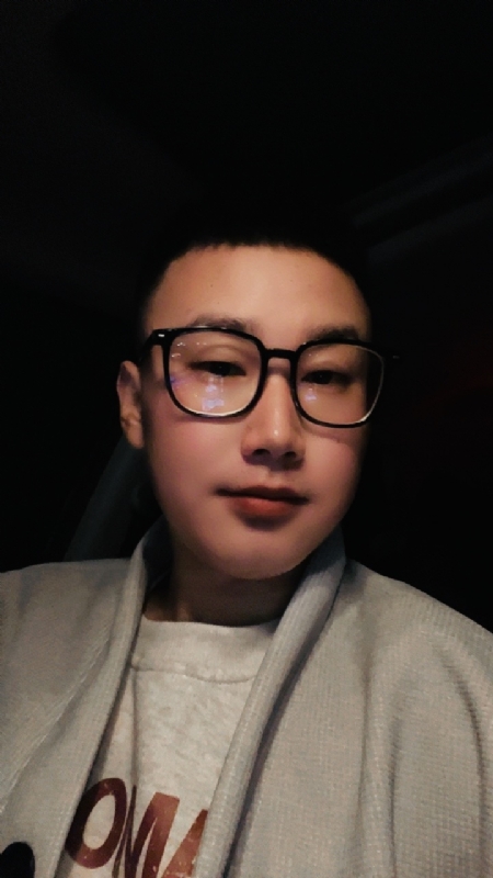 FIyFIy的第一张照片--镇江相亲服务中心