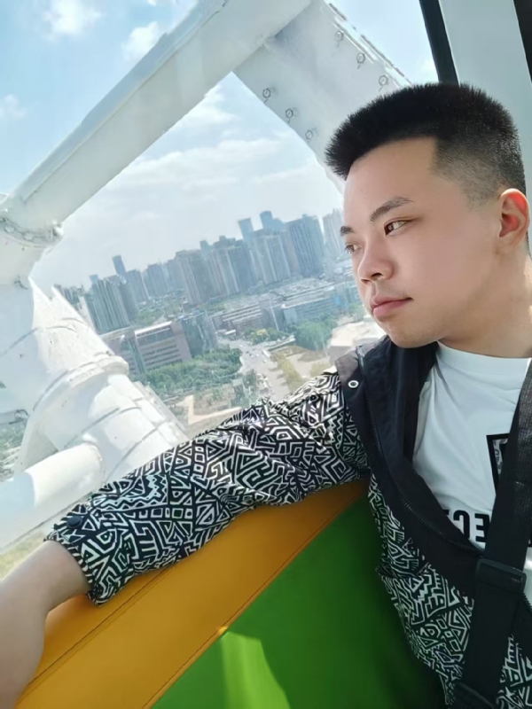 唐山相亲的第二张照片--镇江相亲服务中心