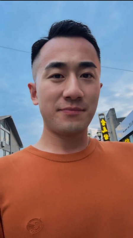 往事随风的第一张照片--镇江相亲服务中心