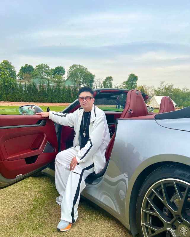 晚风过境的第三张照片--镇江相亲服务中心