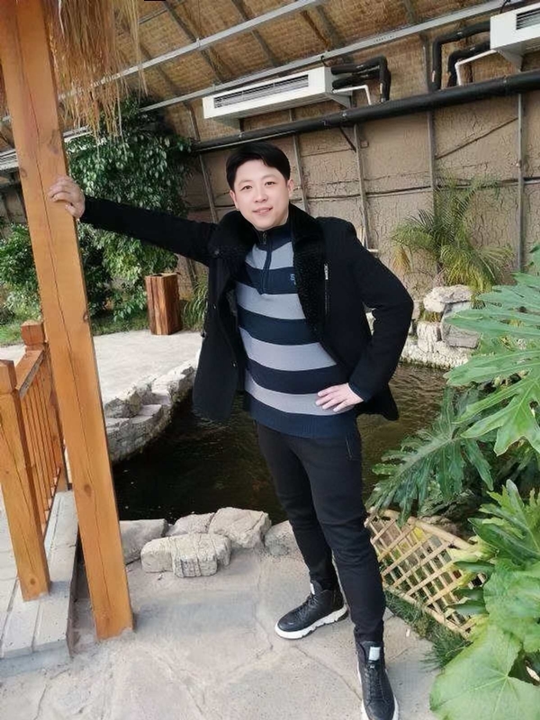 语堂的第一张照片--镇江相亲服务中心