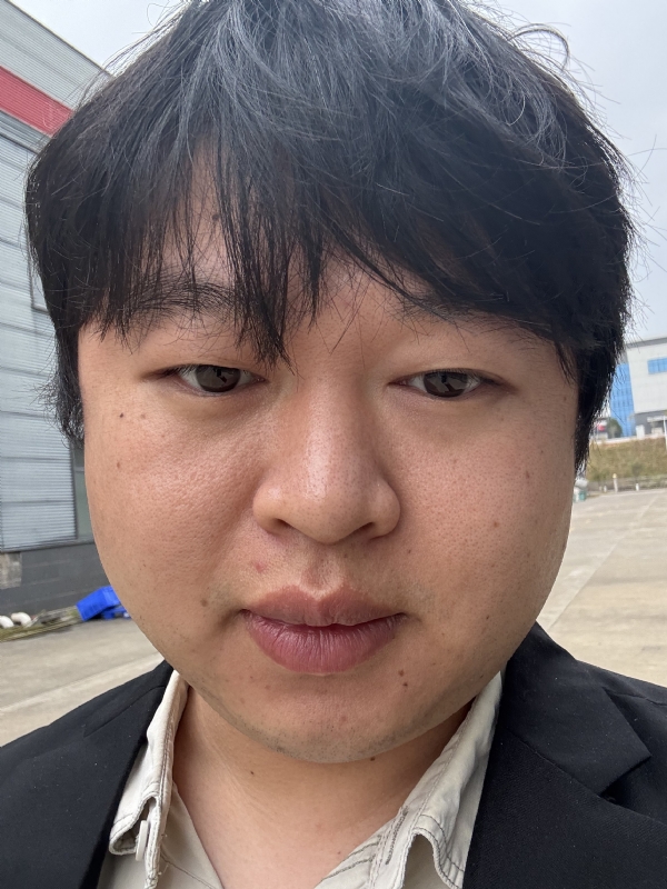 晴天的第二张照片--镇江相亲服务中心