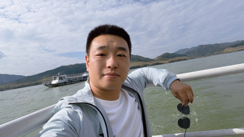 烟花易笑的第四张照片--镇江相亲服务中心