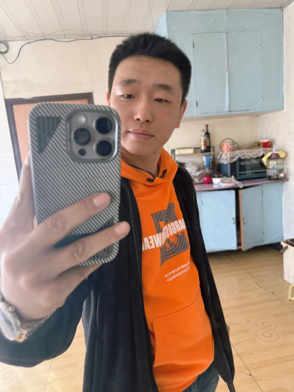 烟花易笑的第五张照片--镇江相亲服务中心