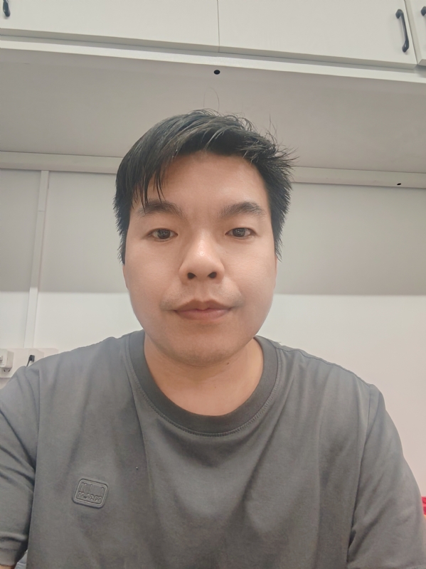 老张的第一张照片--镇江相亲服务中心