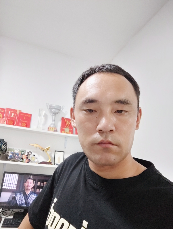 91年的第三张照片--镇江相亲服务中心