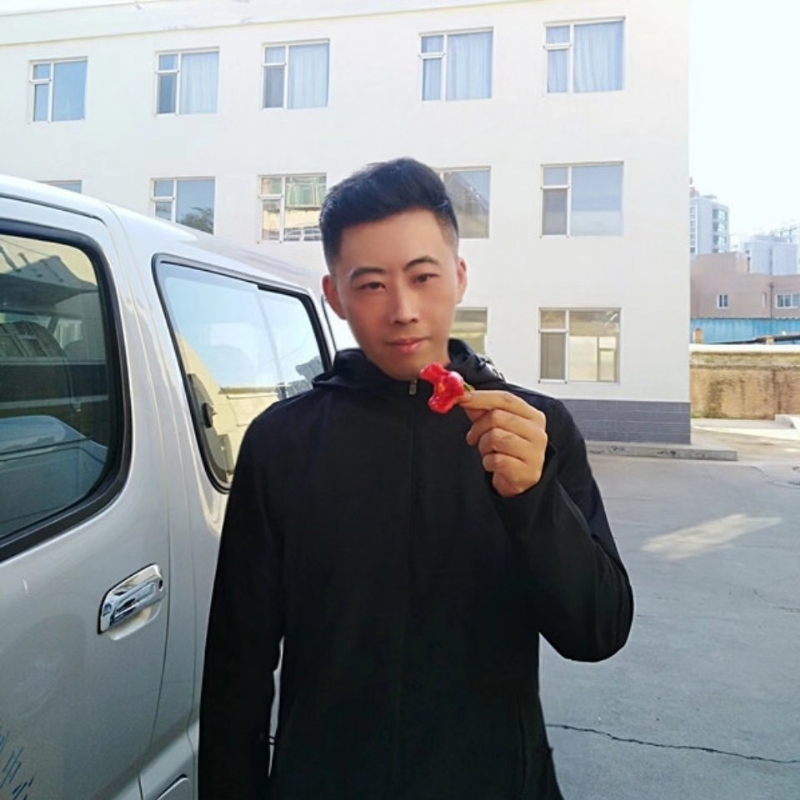 李信的第一张照片--镇江相亲服务中心