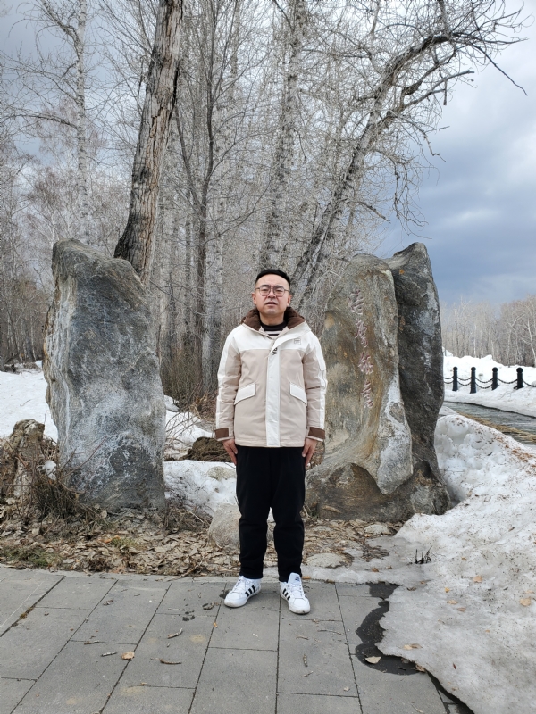 痴心绝对的第二张照片--镇江相亲服务中心