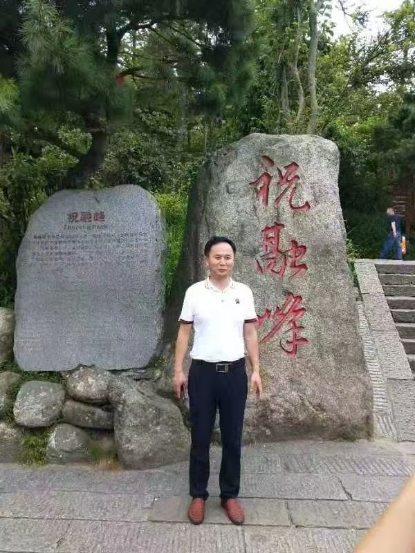 真诚的第三张照片--镇江相亲服务中心