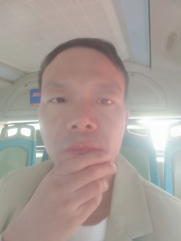 青盘的第一张照片--镇江相亲服务中心