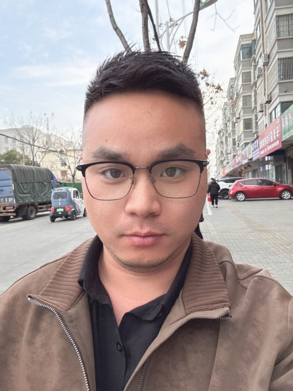 暮三的第三张照片--镇江相亲服务中心