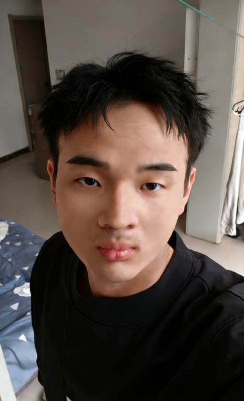 玉龙很深情的第一张照片--镇江相亲服务中心