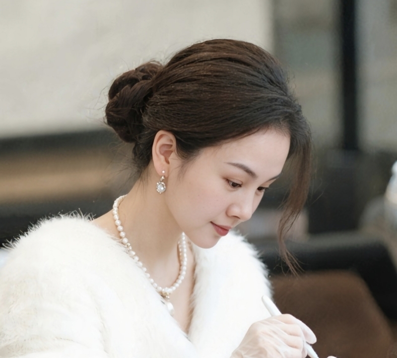 欣欣的第一张照片--镇江相亲服务中心