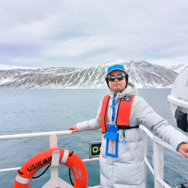 欢乐的笑的第三张照片--镇江相亲服务中心