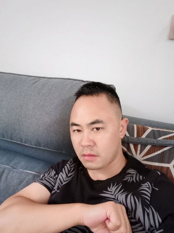 不负遇见的第一张照片--镇江相亲服务中心