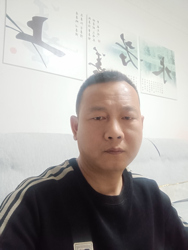 静度流年的第一张照片--镇江相亲服务中心