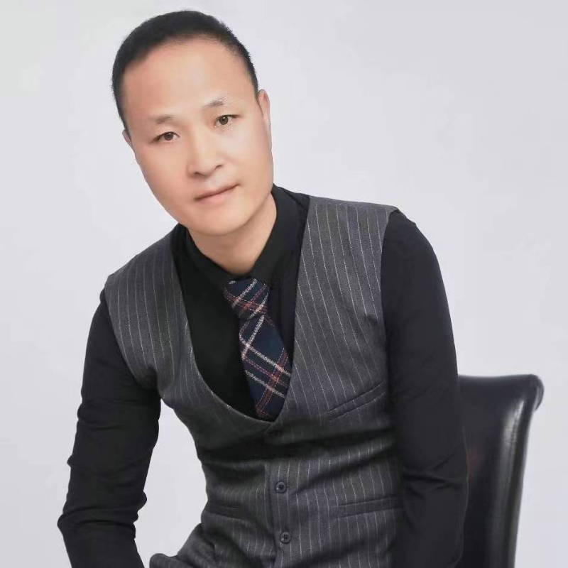 子昂的第一张照片--镇江相亲服务中心