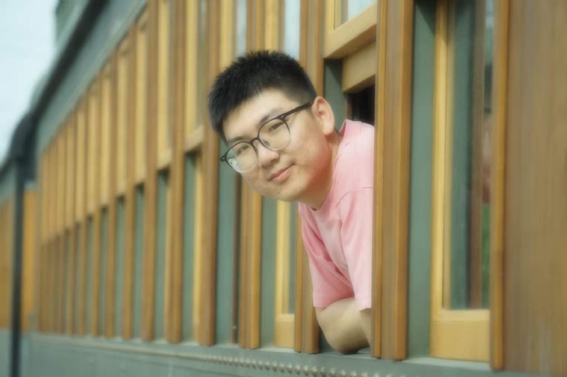 锦瑟无端五十弦的第一张照片--镇江相亲服务中心