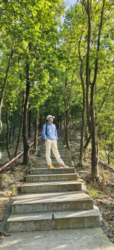 书衣的第三张照片--镇江相亲服务中心