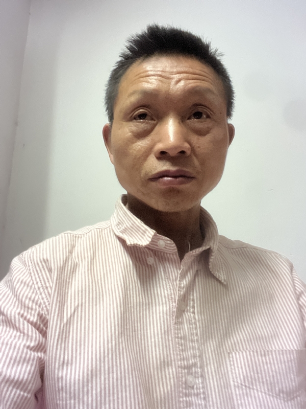 一生何求的第一张照片--镇江相亲服务中心