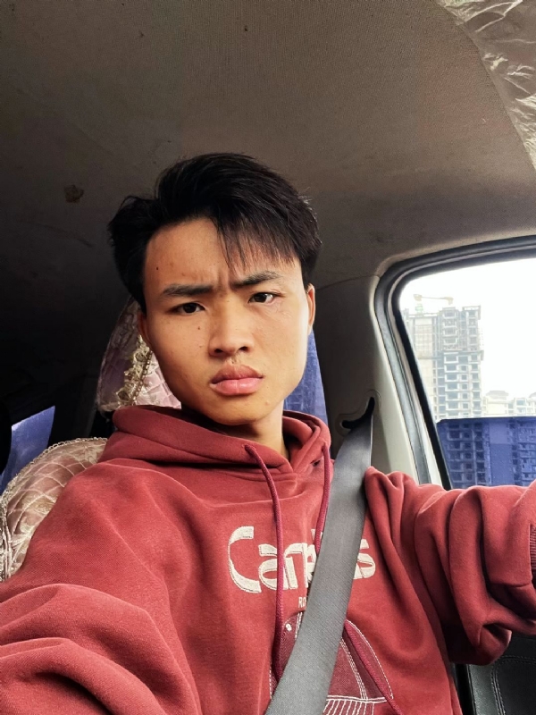 04单亲的第一张照片--镇江相亲服务中心