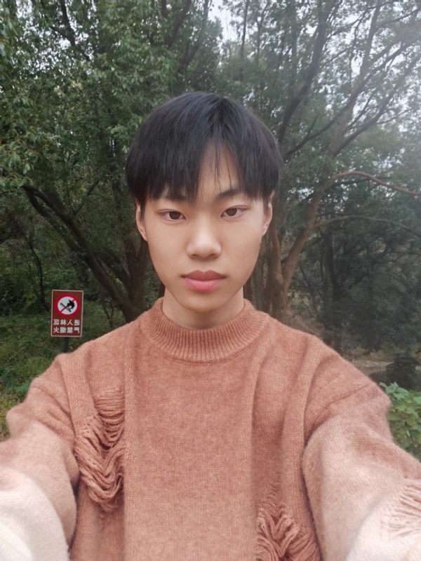 祤辰的第一张照片--镇江相亲服务中心