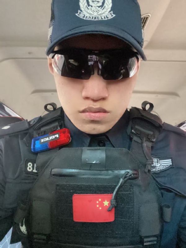 灵犀的第一张照片--镇江相亲服务中心