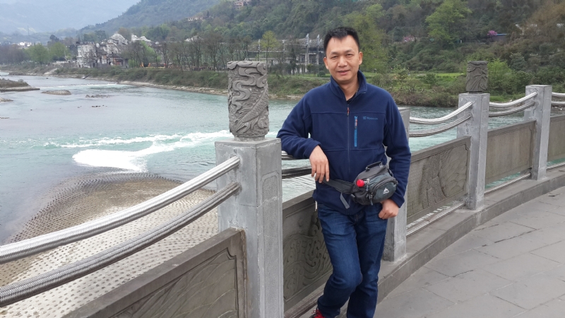 上下求索的第一张照片--镇江相亲服务中心