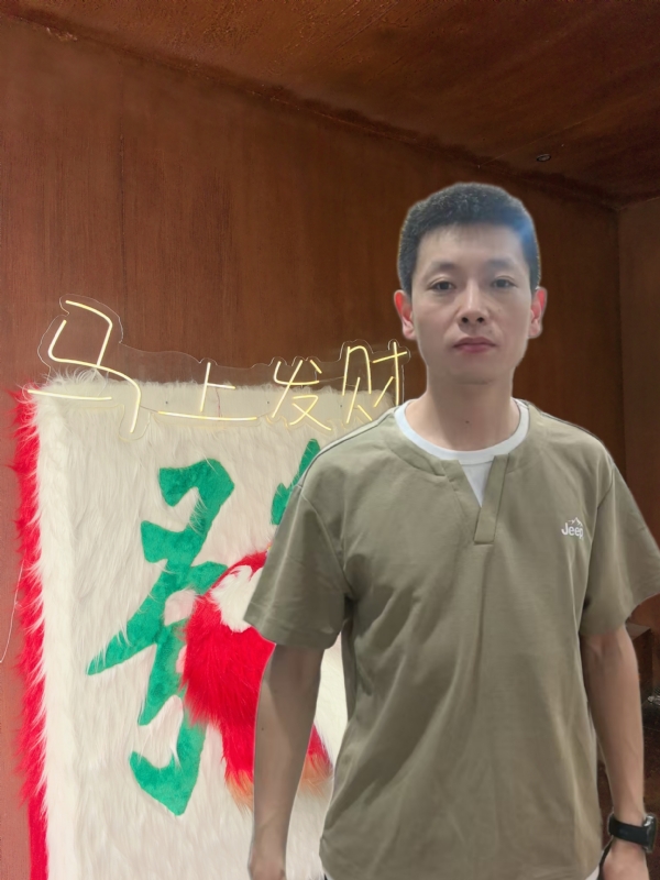 寻光的第一张照片--镇江相亲服务中心