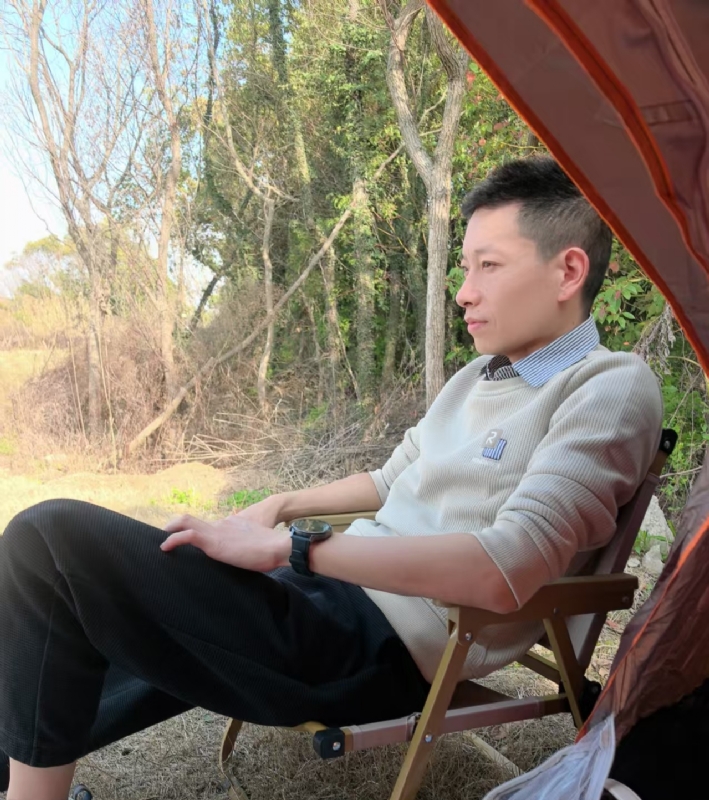 寻光的第二张照片--镇江相亲服务中心