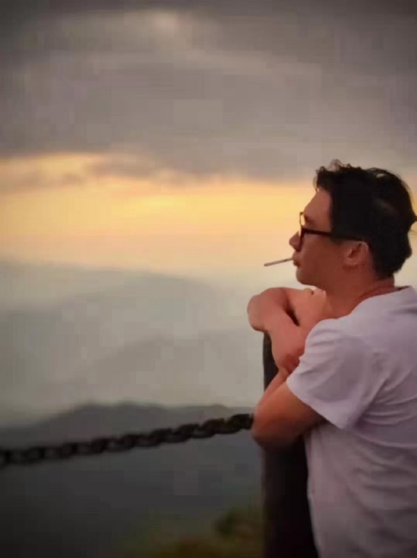 心有山海静而无边的第二张照片--镇江相亲服务中心