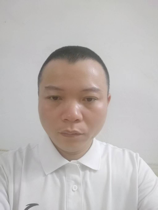袁基的第三张照片--镇江相亲服务中心
